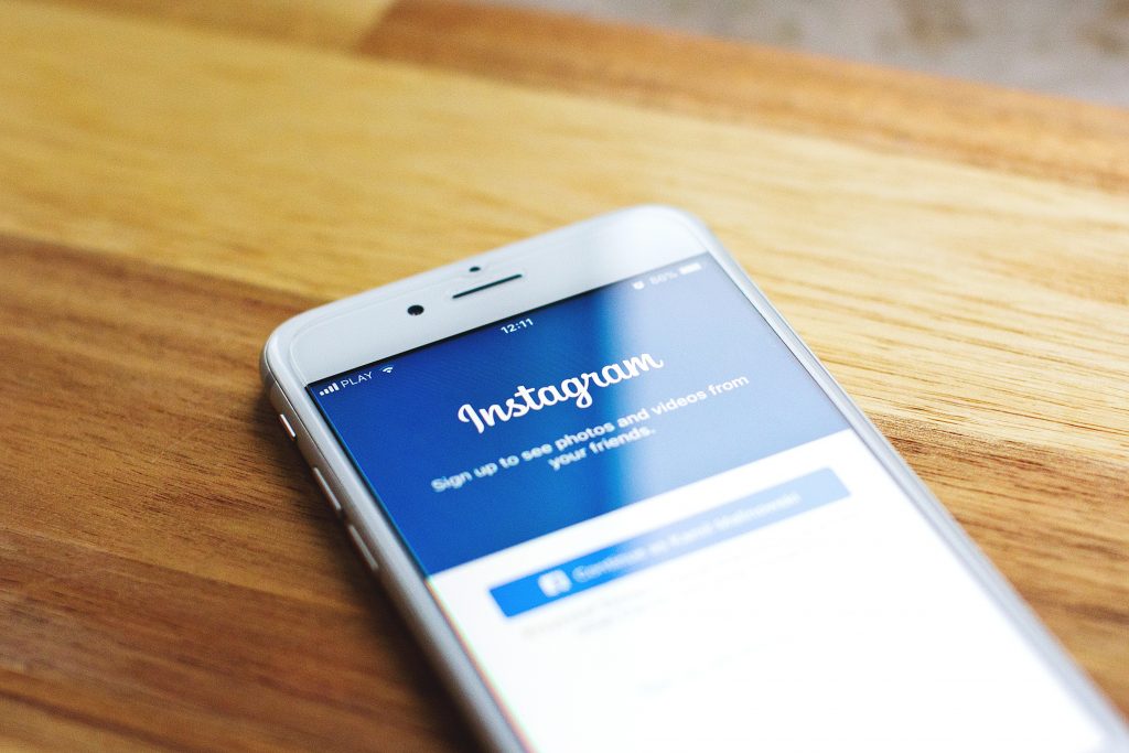 Inilah kelas online instagram yang sangat membantu meningkatkan kepercayaan follower.